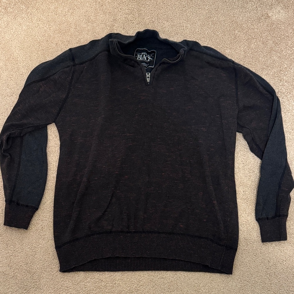 Buckle Men's Black and Red Half Zip Sweater
